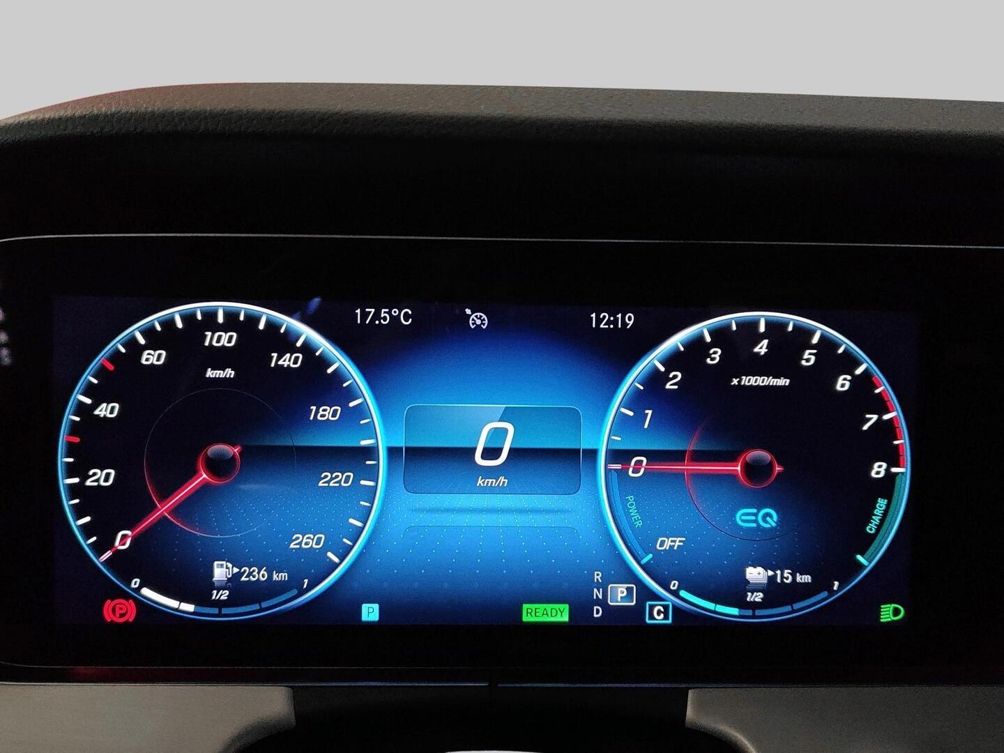 MERCEDES-BENZ E 2023