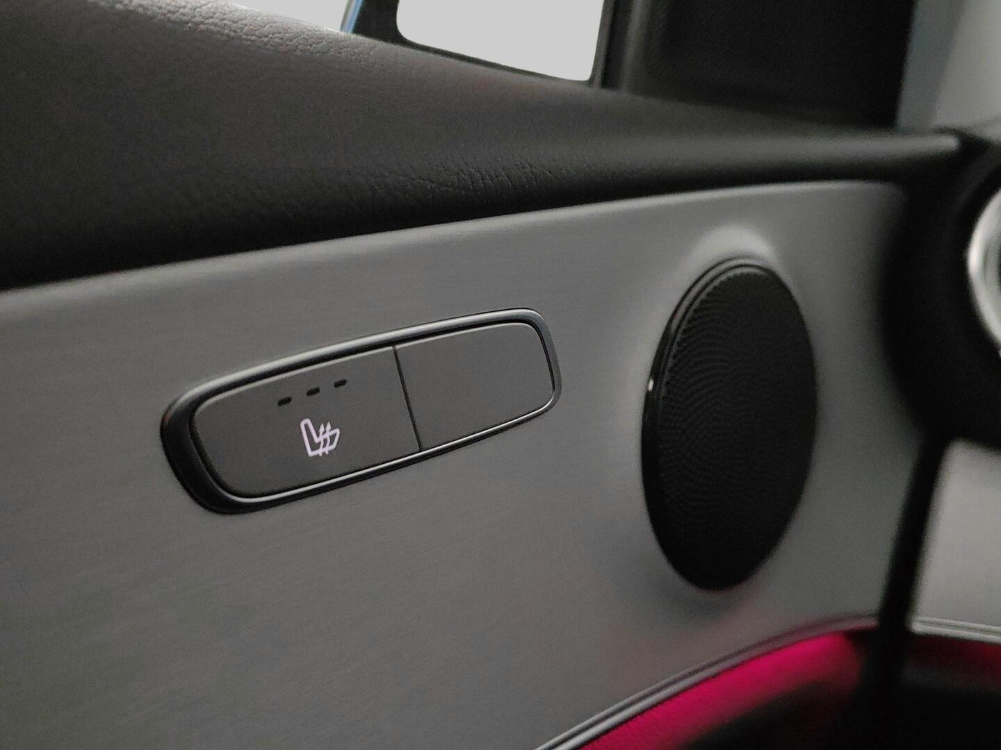 MERCEDES-BENZ E 2023