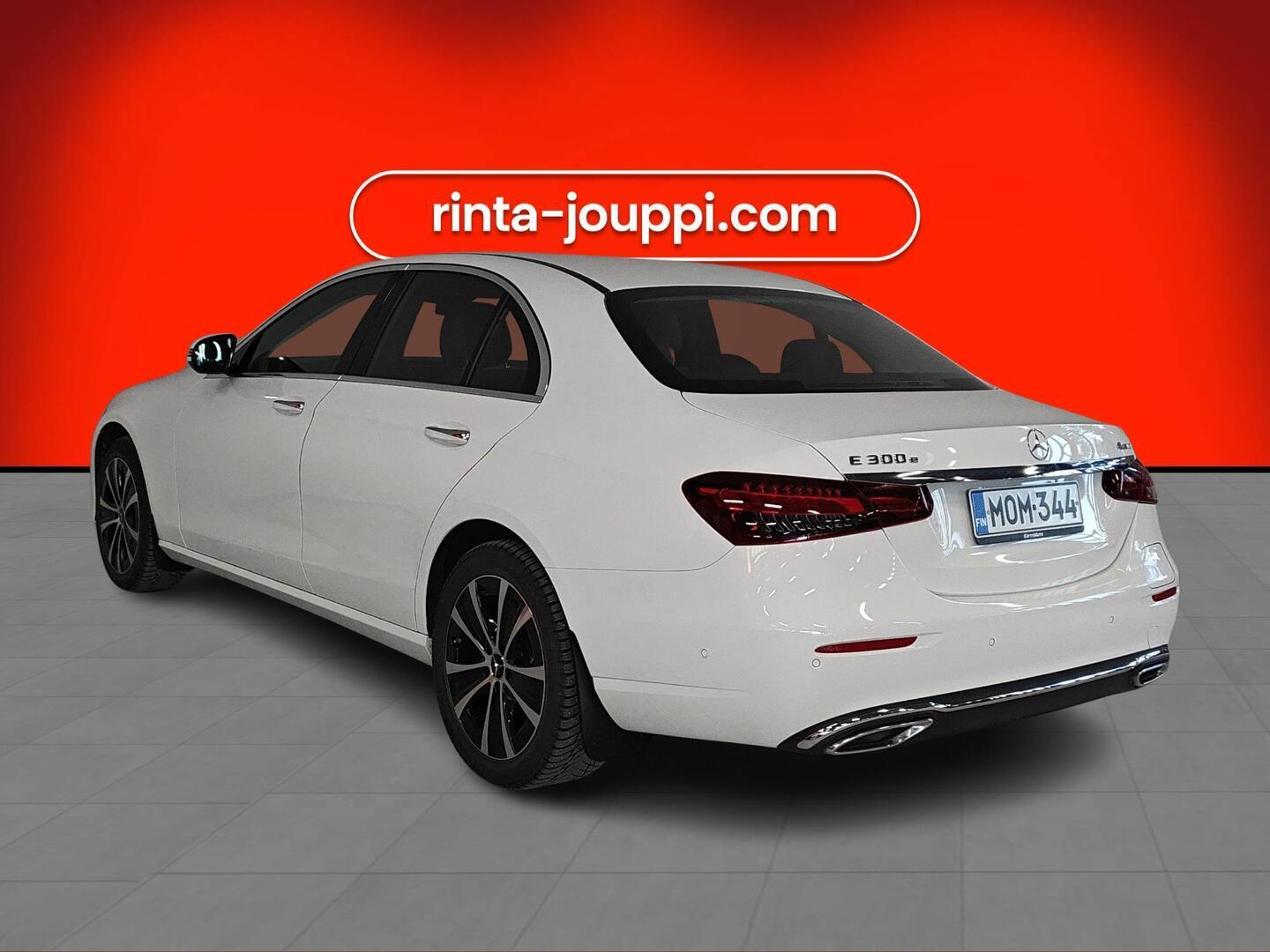 MERCEDES-BENZ E 2023