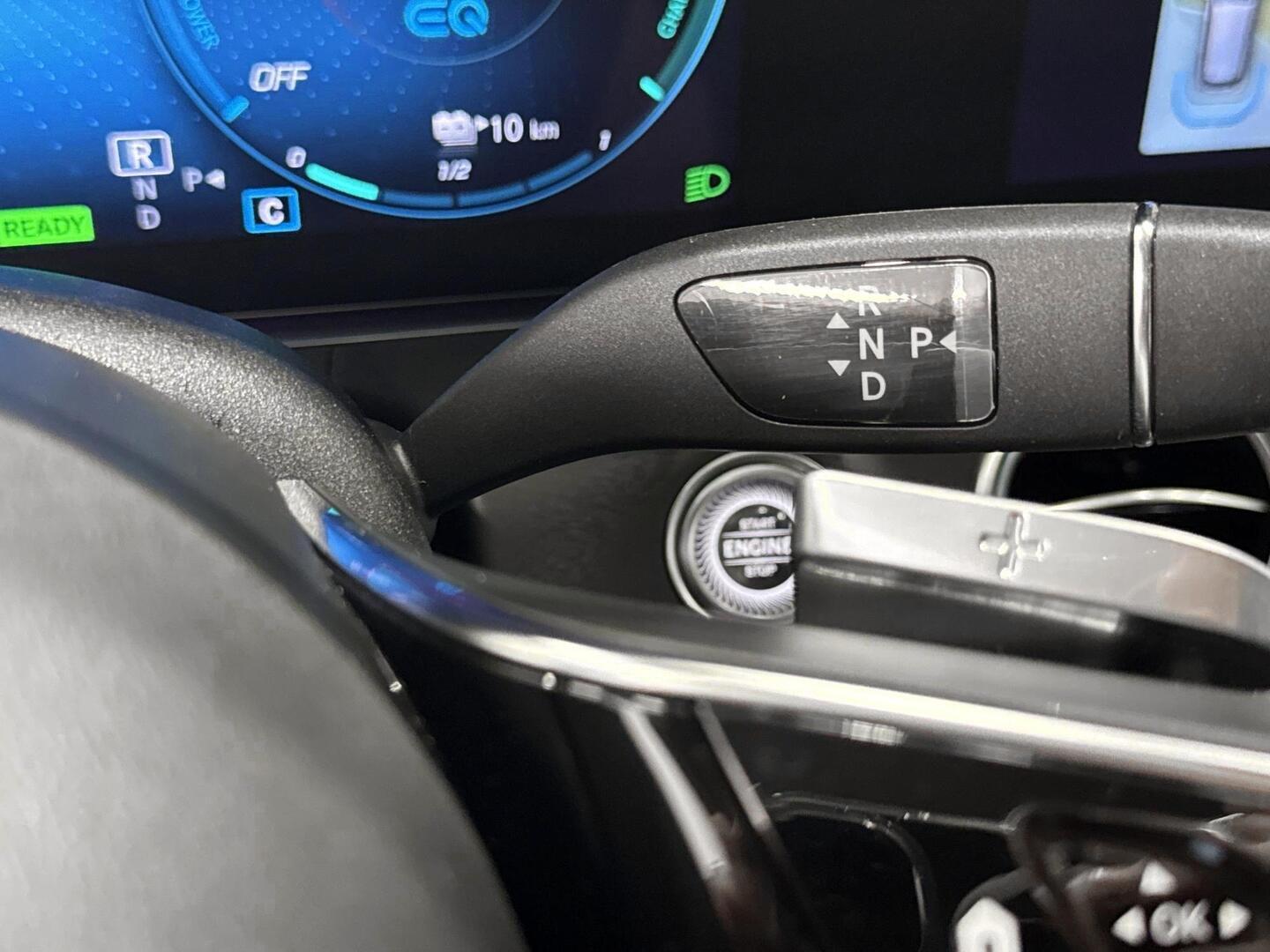 MERCEDES-BENZ E 2021
