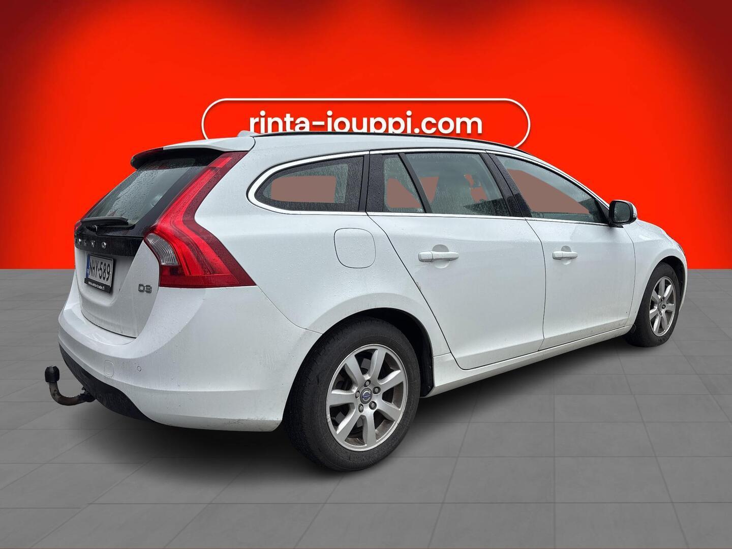 VOLVO V60 2012