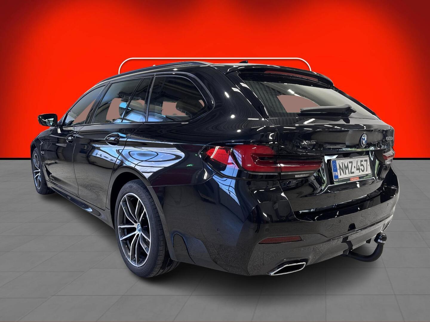 BMW 530 2023