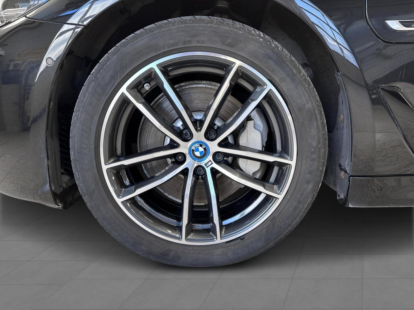 BMW 530 2023