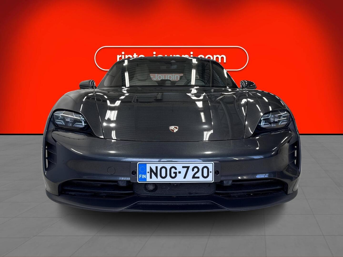 PORSCHE Taycan 2020