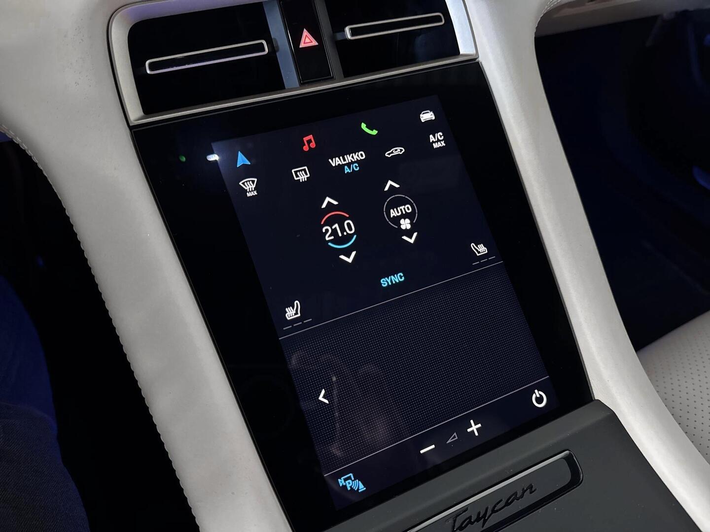 PORSCHE Taycan 2020