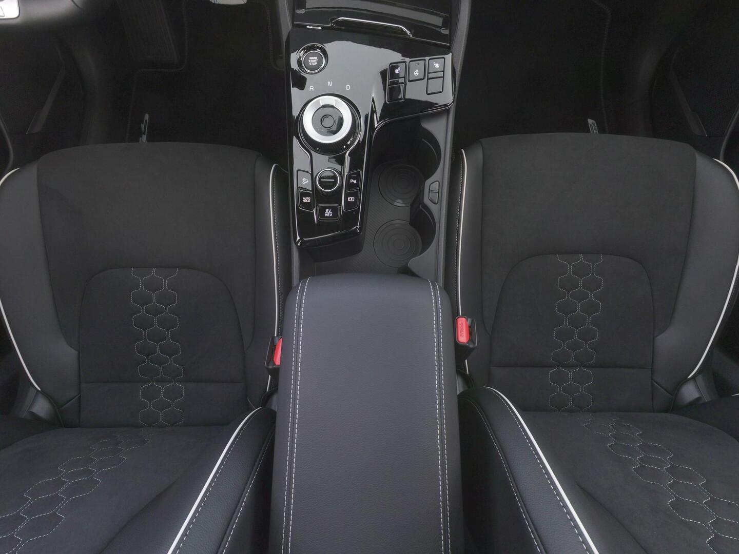 KIA SPORTAGE 2025