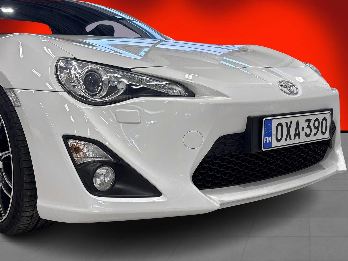 TOYOTA GT86 2013