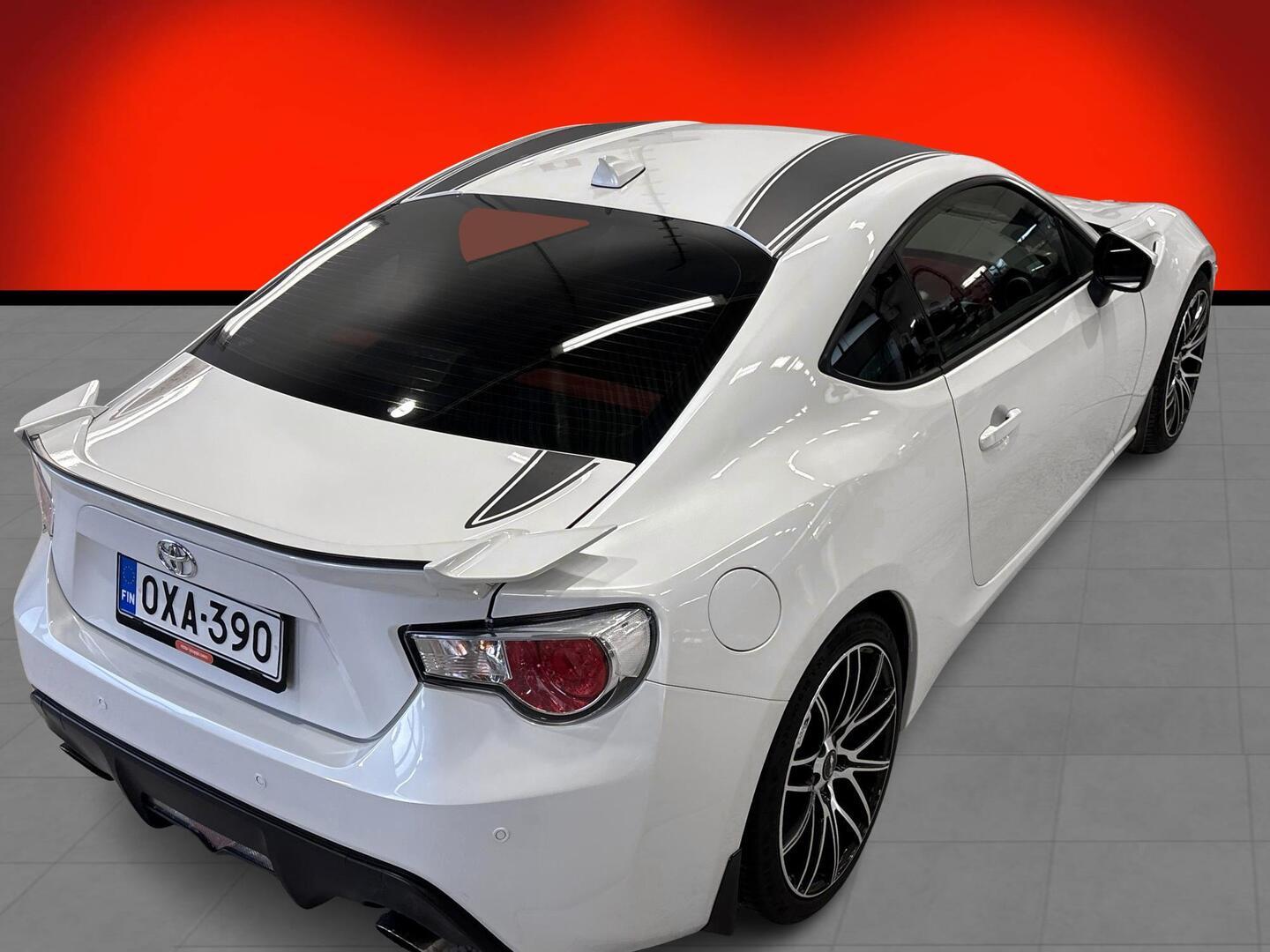 TOYOTA GT86 2013