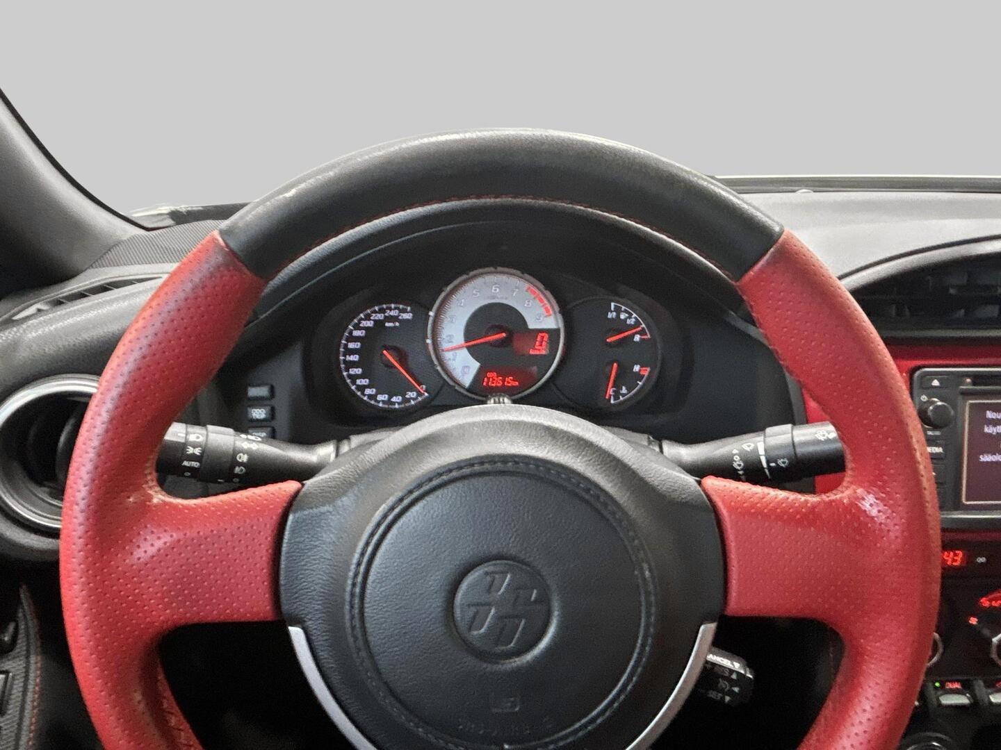 TOYOTA GT86 2013