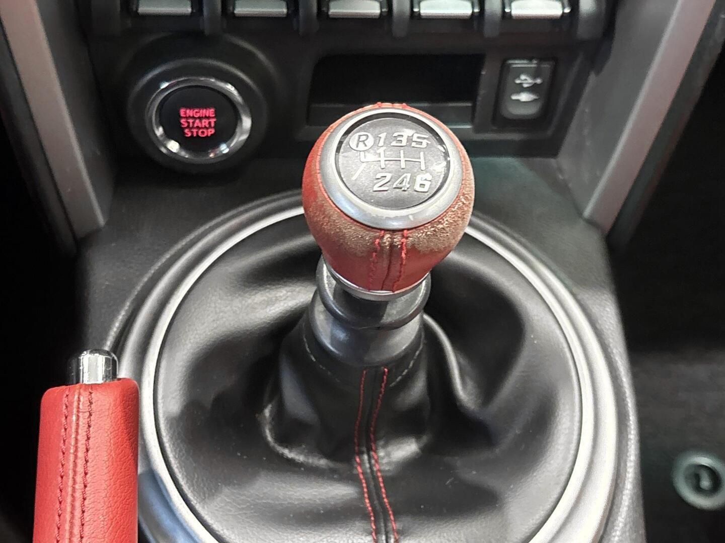 TOYOTA GT86 2013