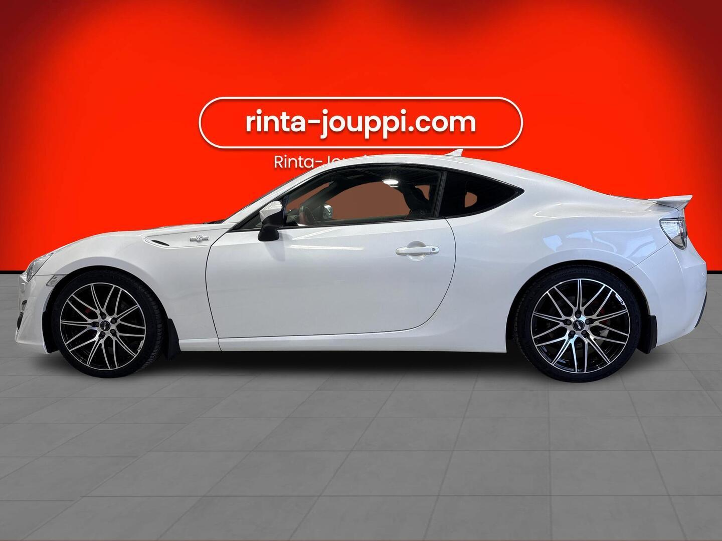 TOYOTA GT86 2013