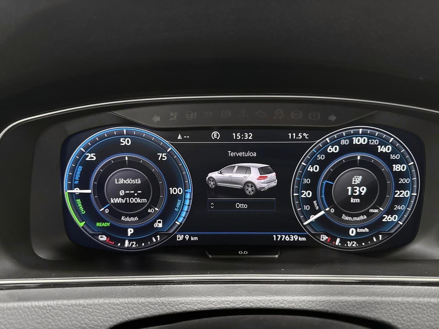 VOLKSWAGEN Golf 2018