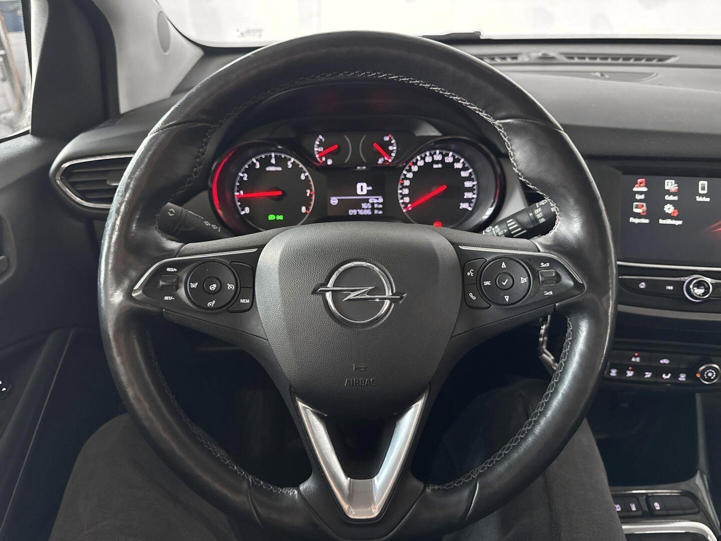 OPEL Crossland X 2018
