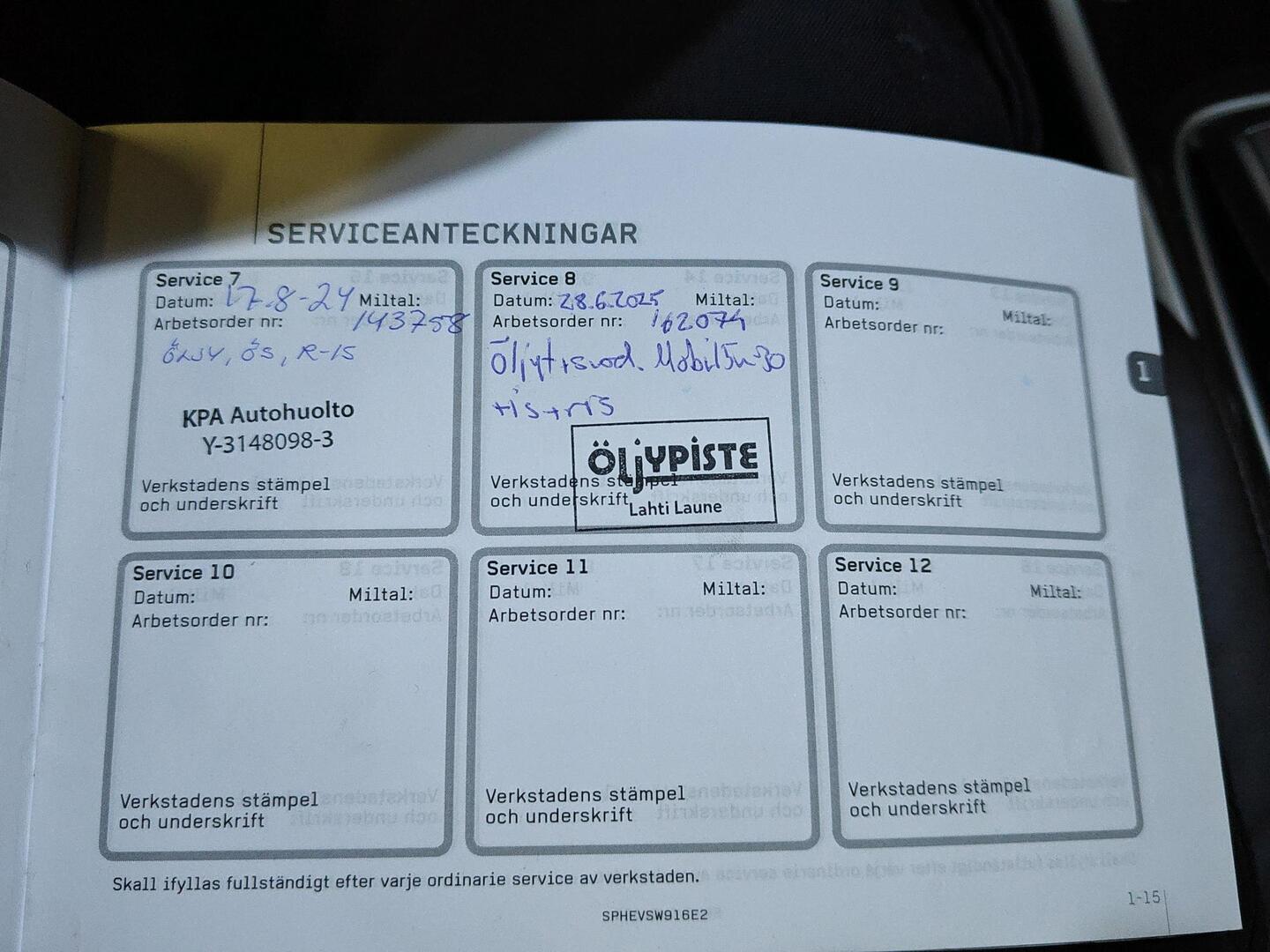 MITSUBISHI Outlander PHEV 2016