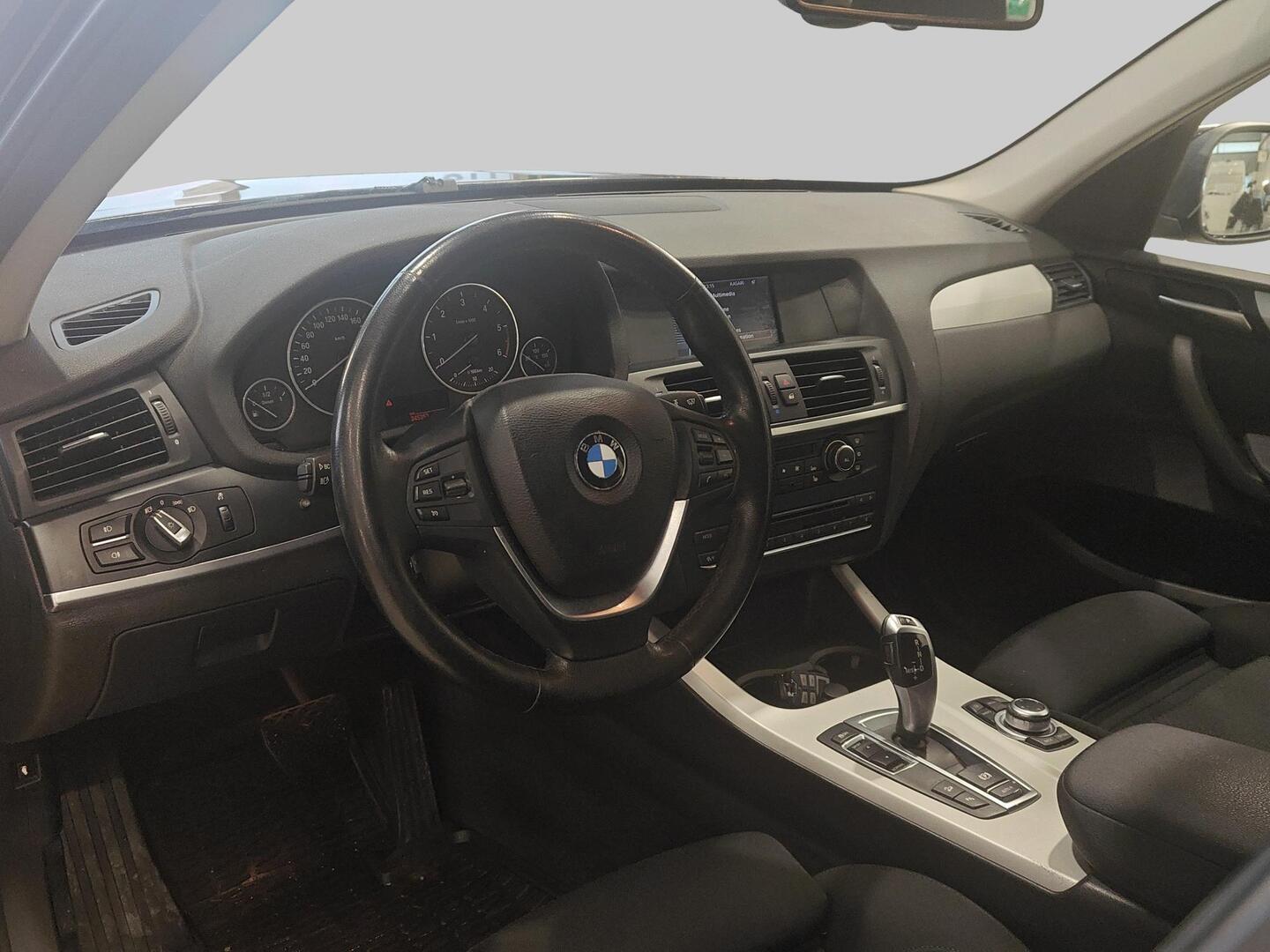 BMW X3 2011