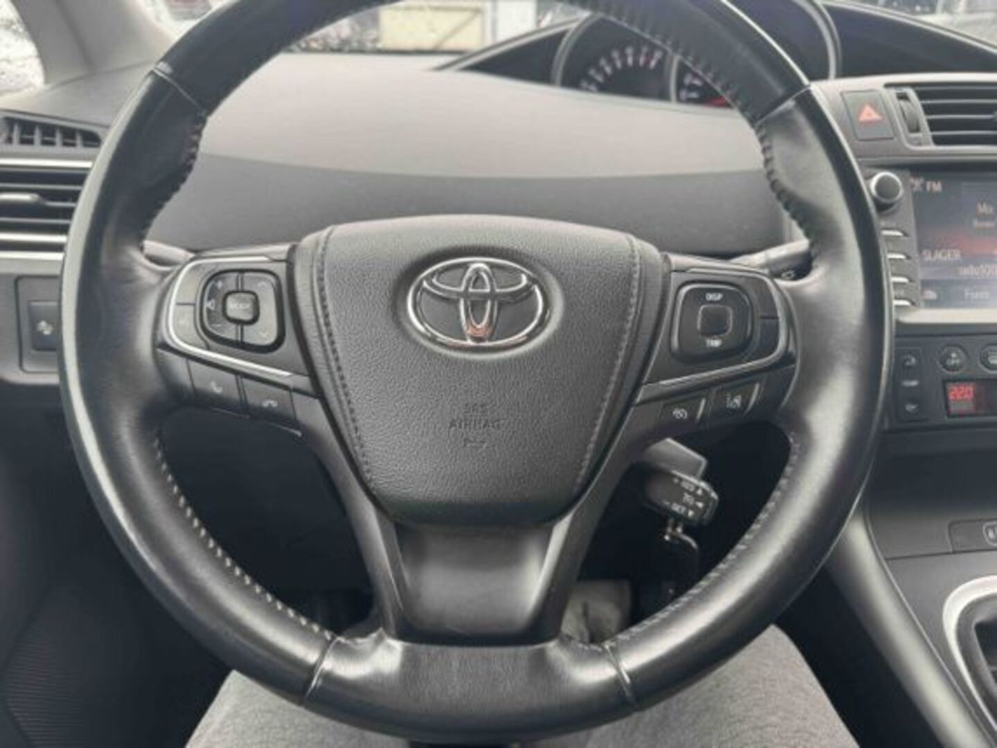 TOYOTA VERSO 2016