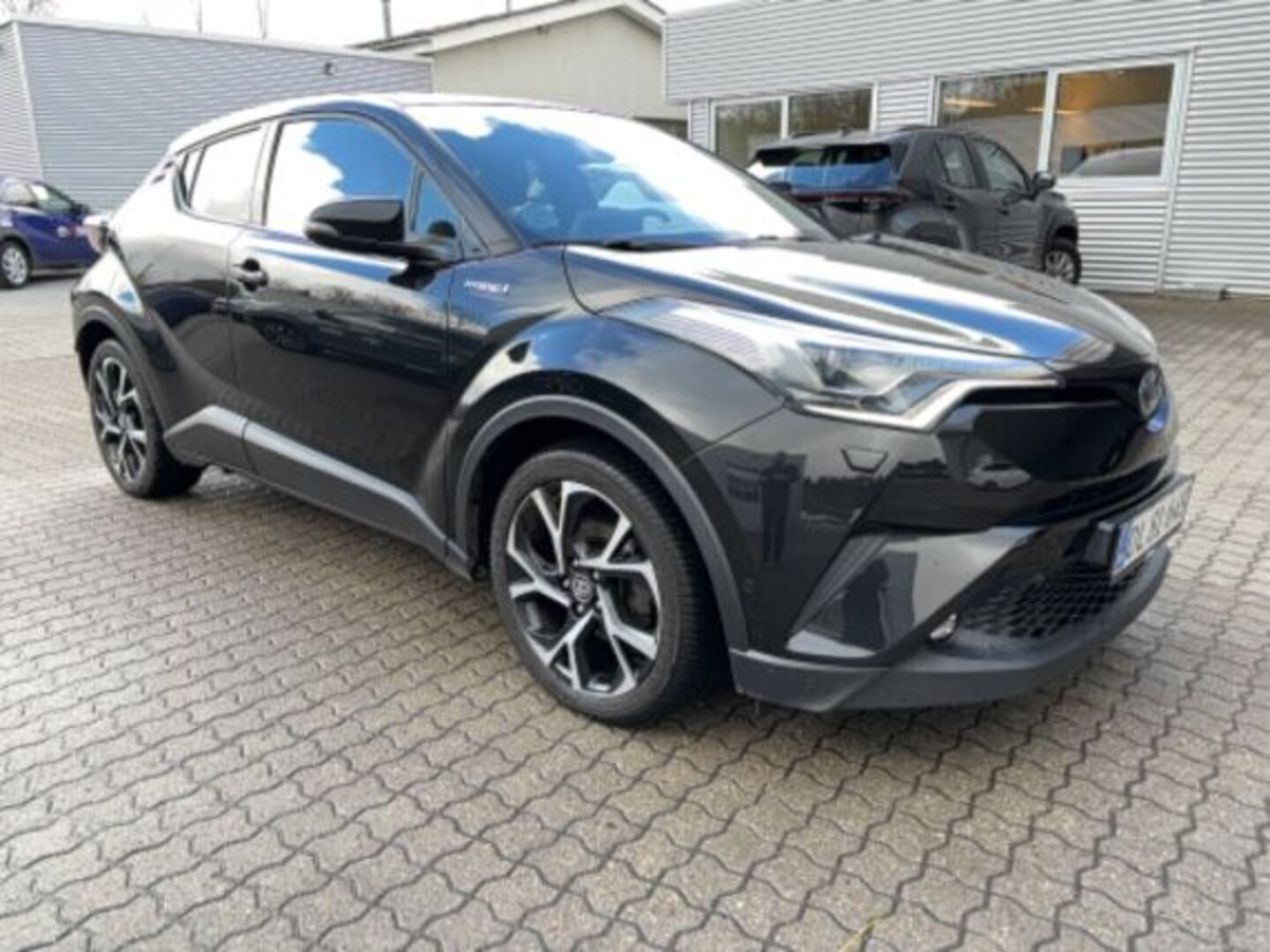 TOYOTA C-HR 2019