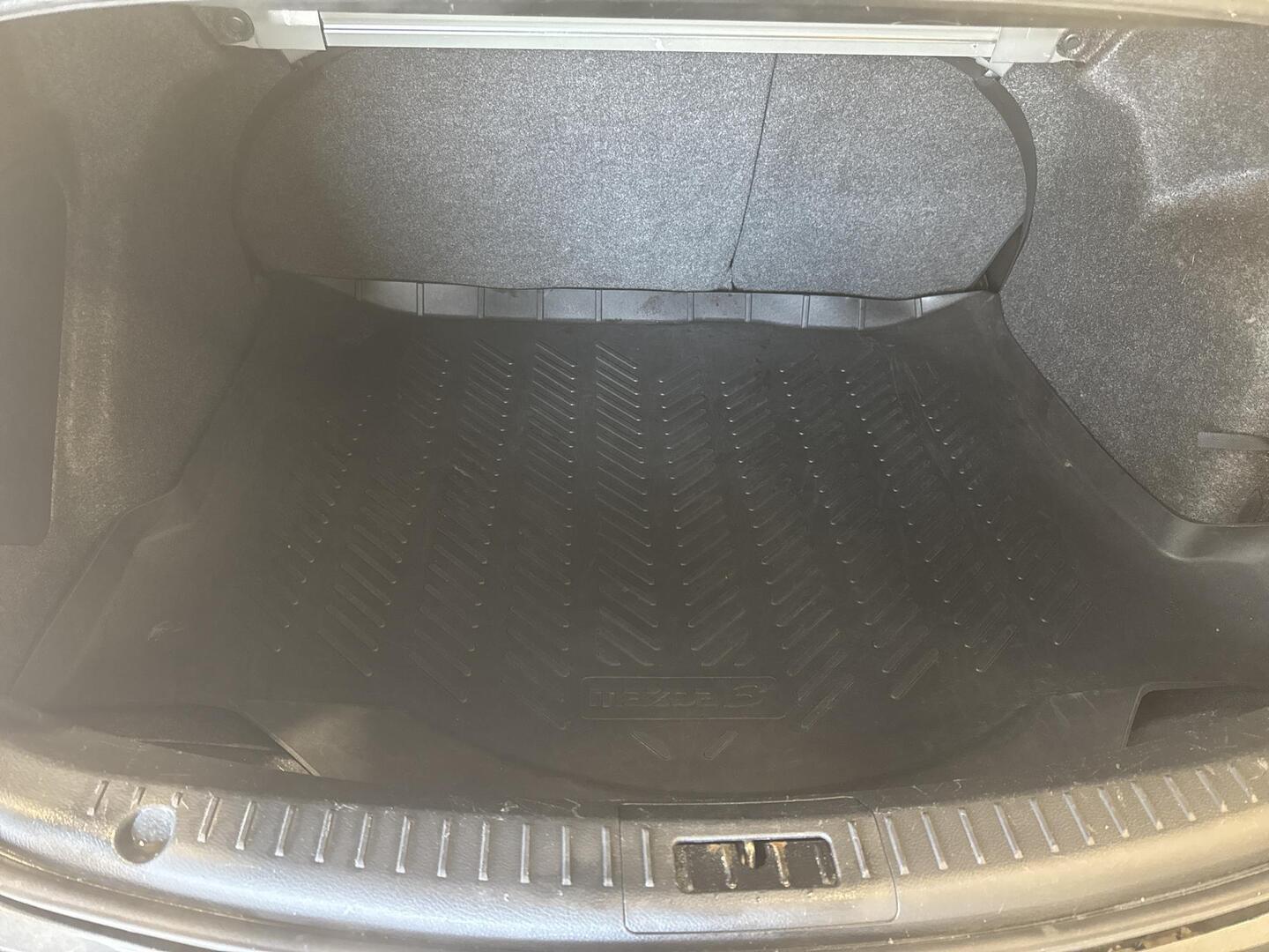 MAZDA Mazda3 2009