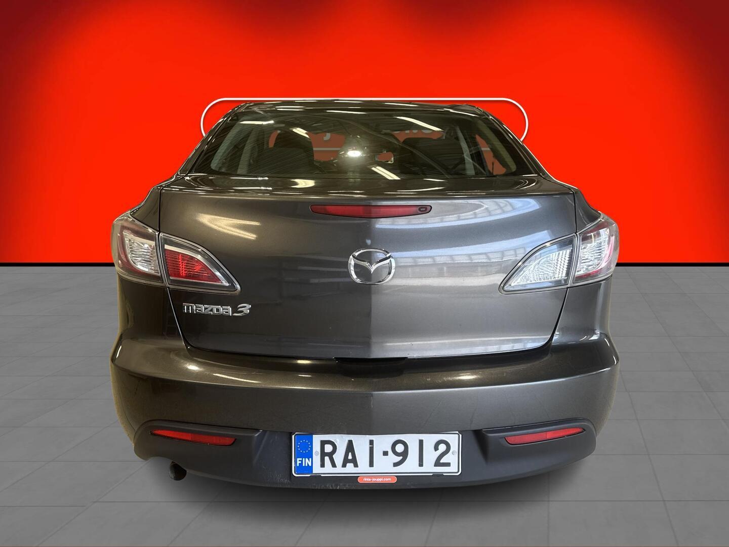 MAZDA Mazda3 2009