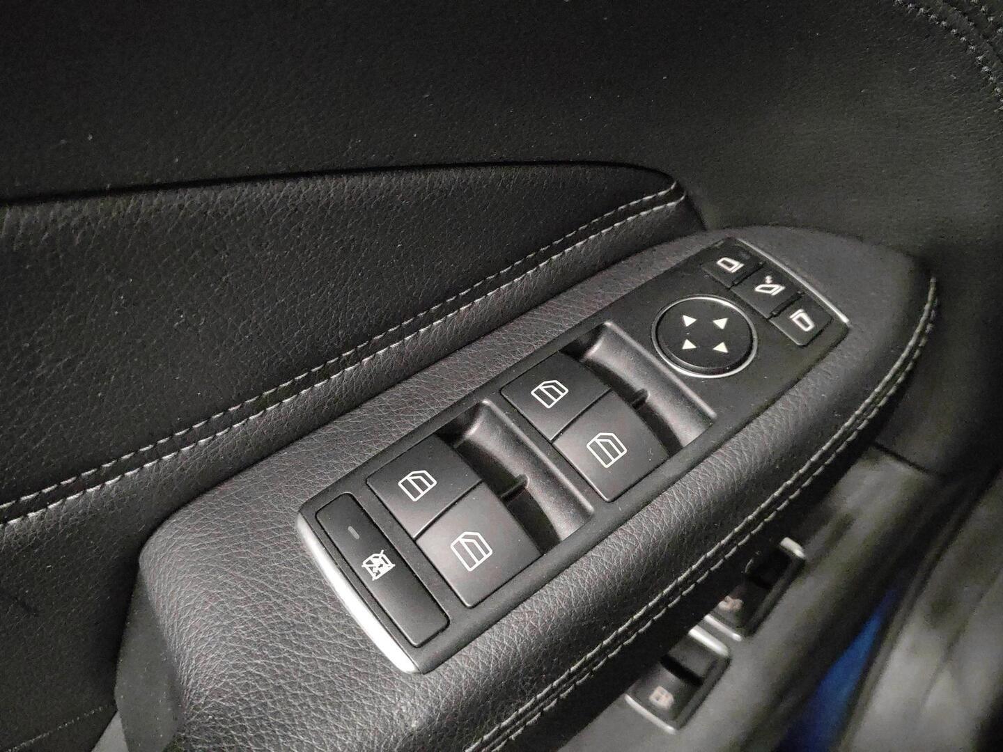 MERCEDES-BENZ GLE 2018