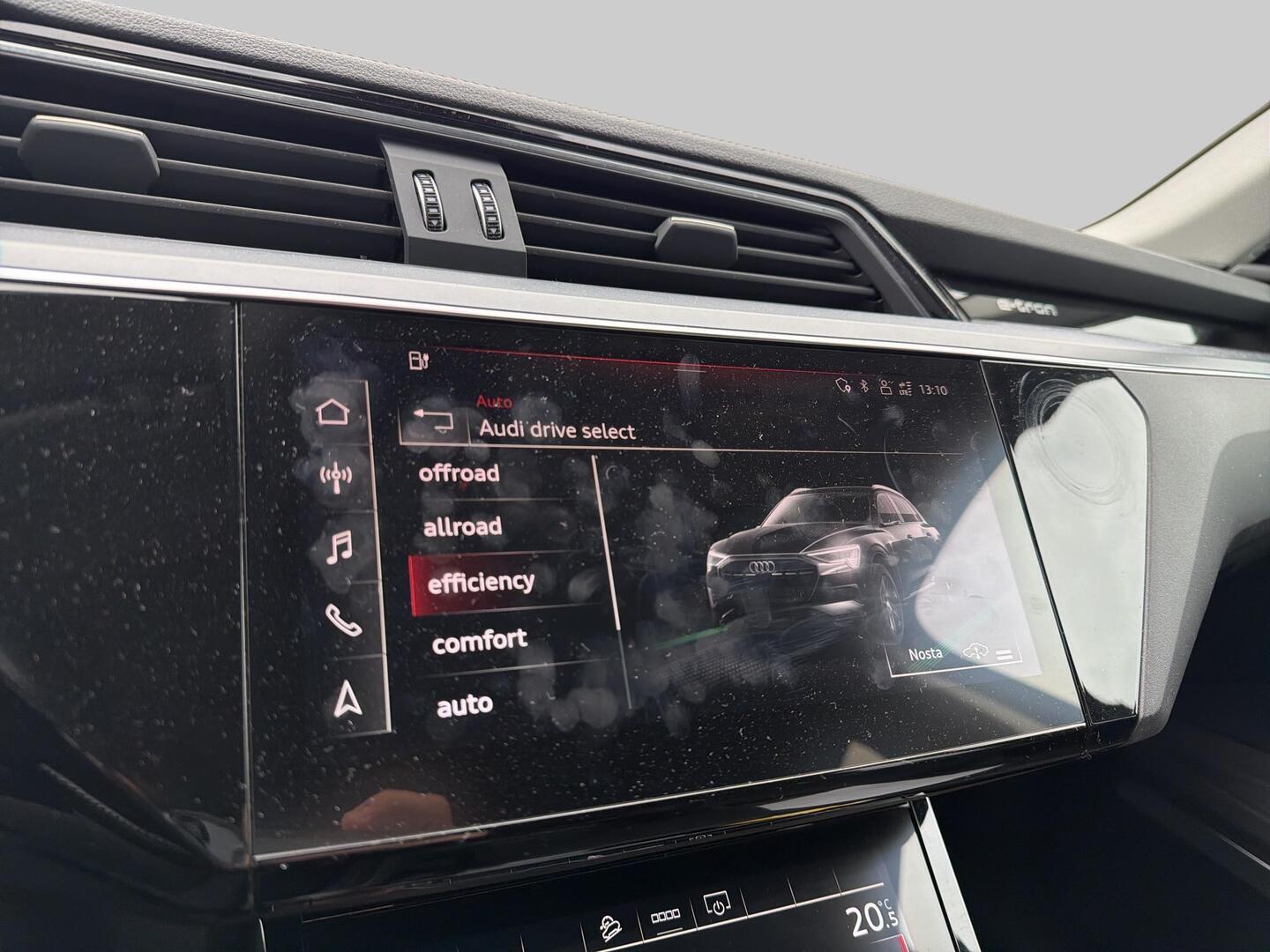 AUDI e-tron 2021