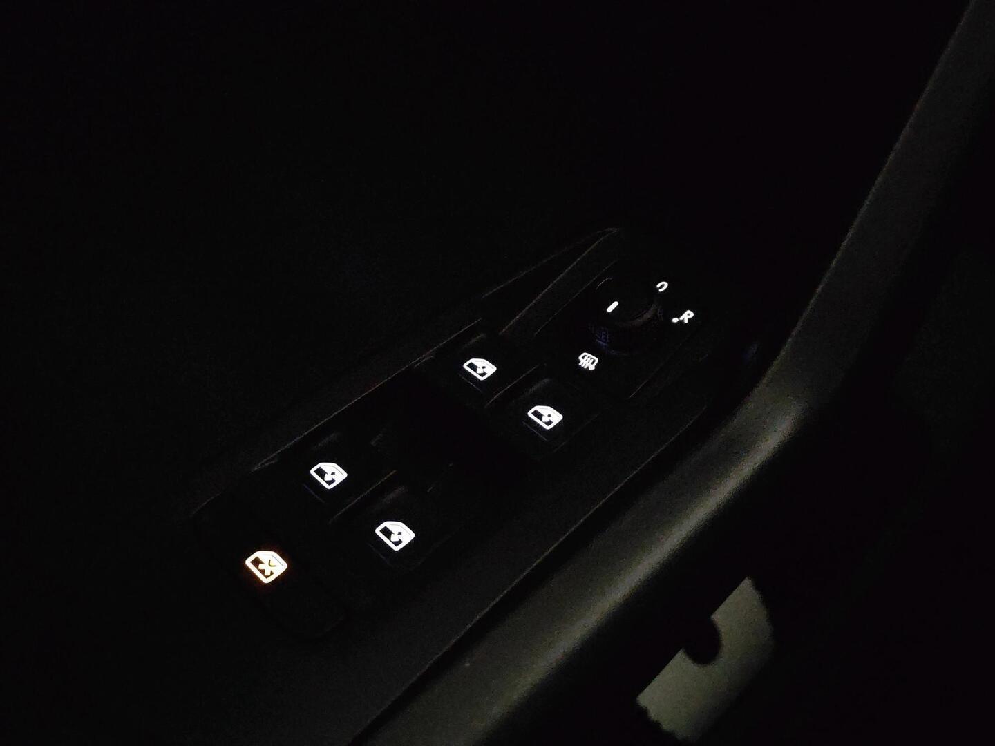 VOLKSWAGEN T-Cross 2024