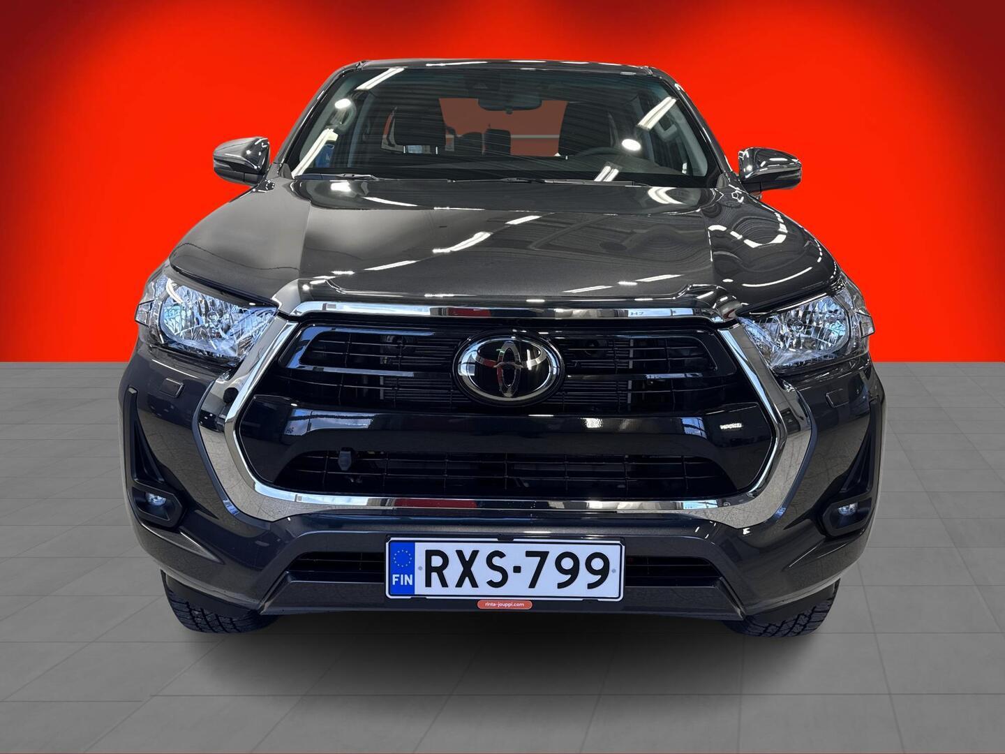 TOYOTA Hilux 2026