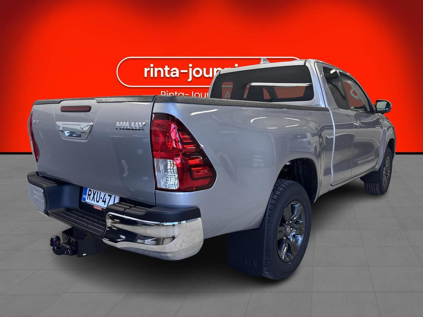 TOYOTA Hilux 2026