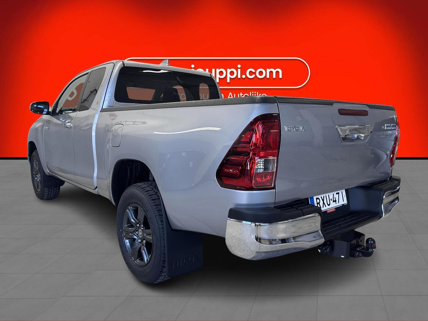 TOYOTA Hilux 2026