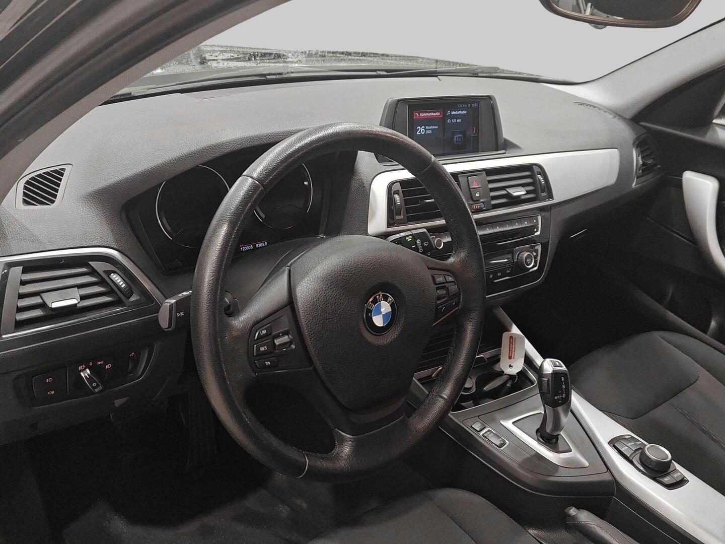BMW 118 2017