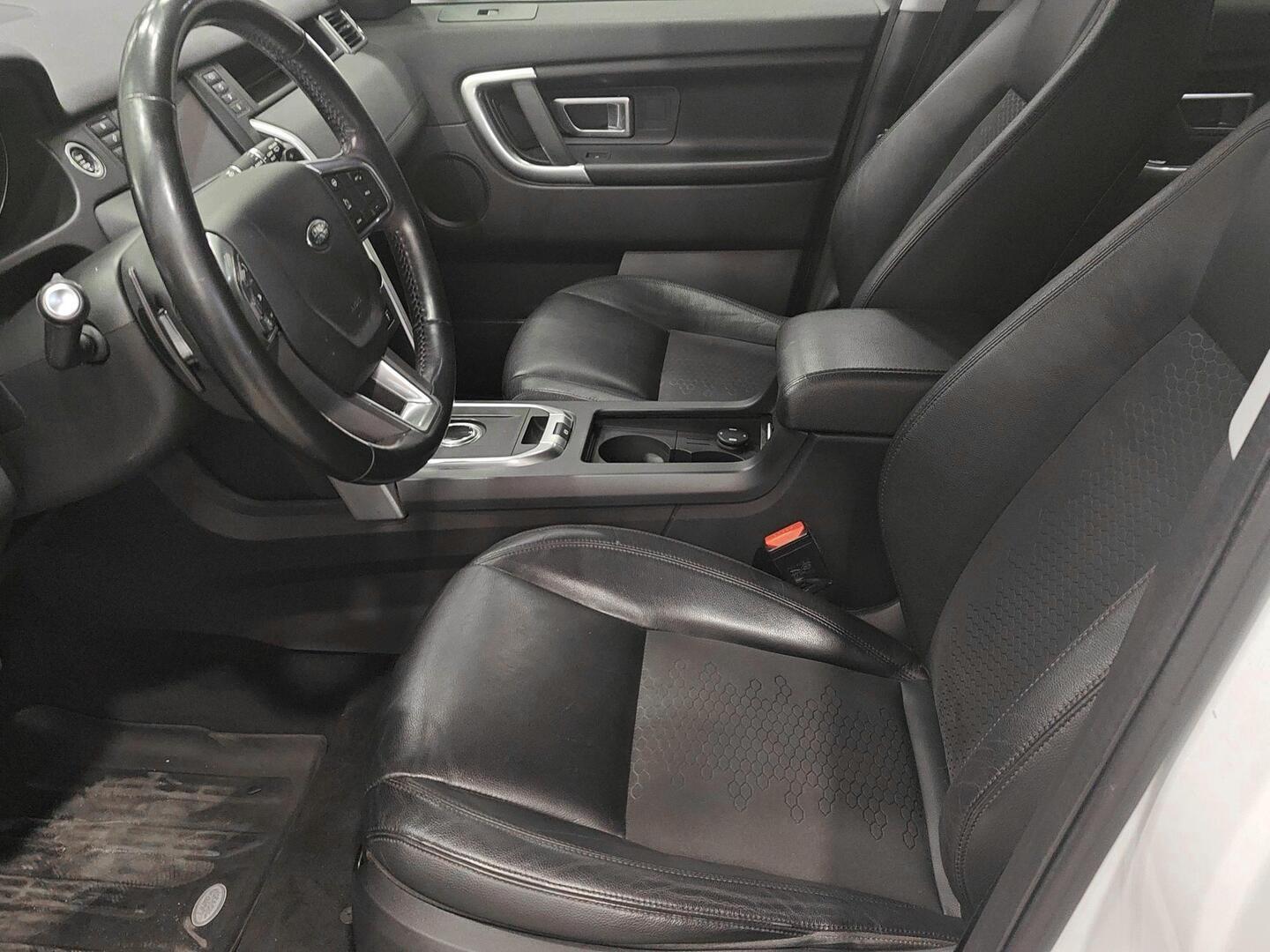 LAND ROVER Discovery Sport 2017