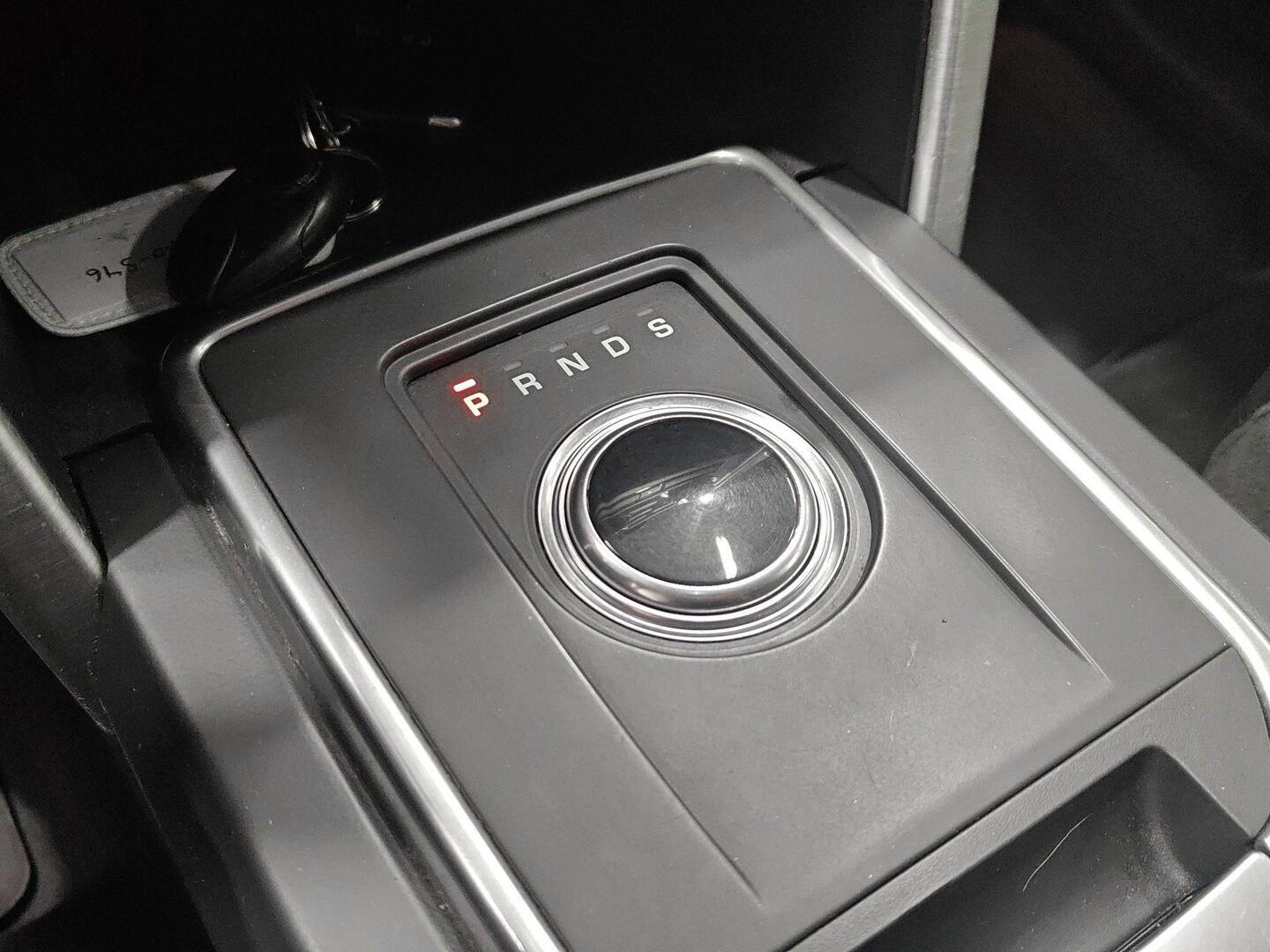 LAND ROVER Discovery Sport 2017