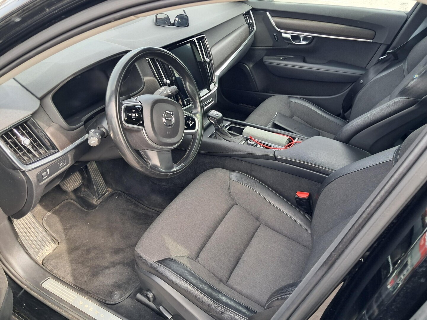 VOLVO V90 Cross Country 2017