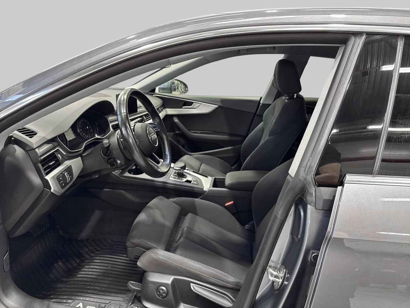 AUDI A5 2018