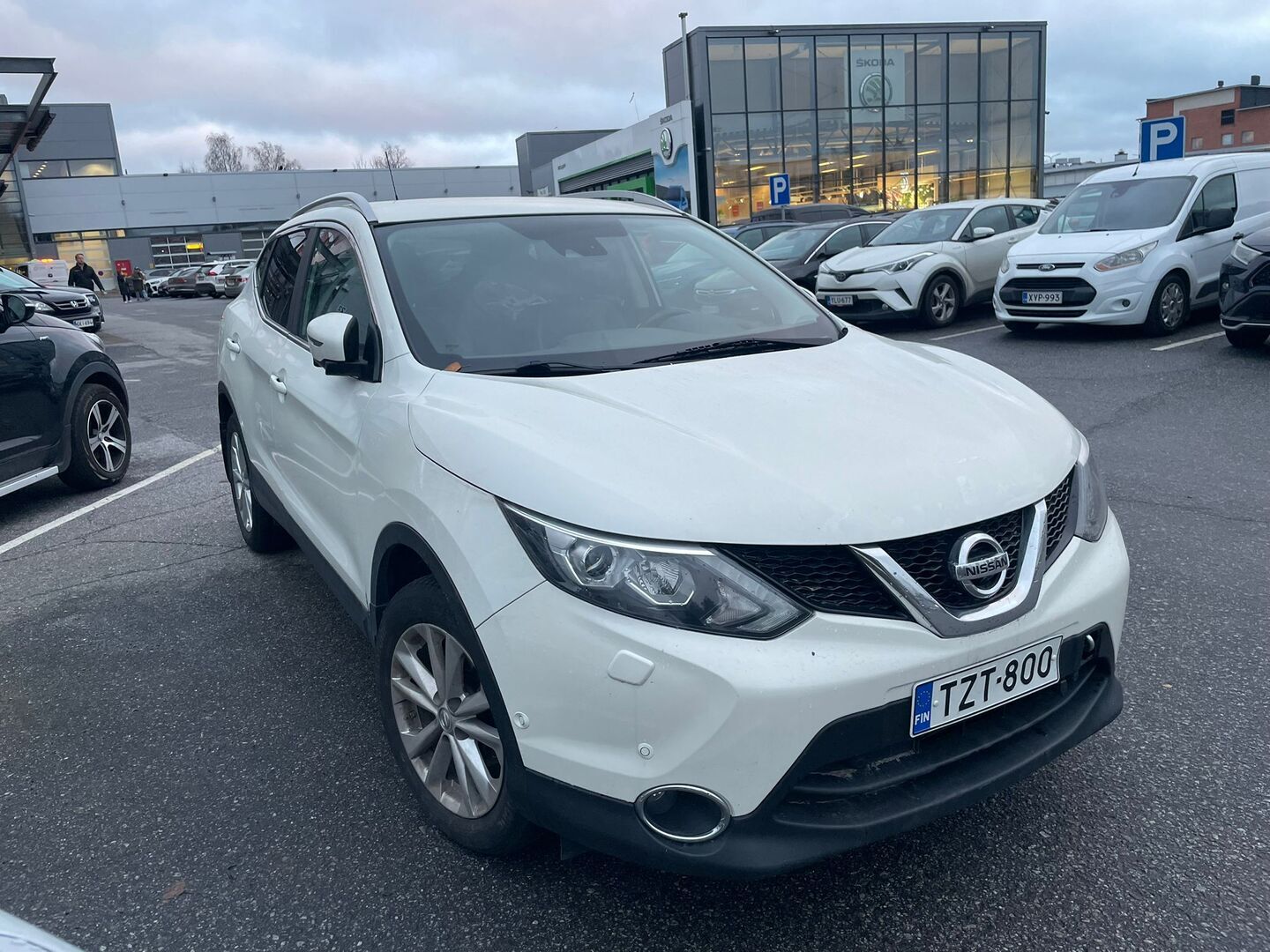 NISSAN Qashqai 2015