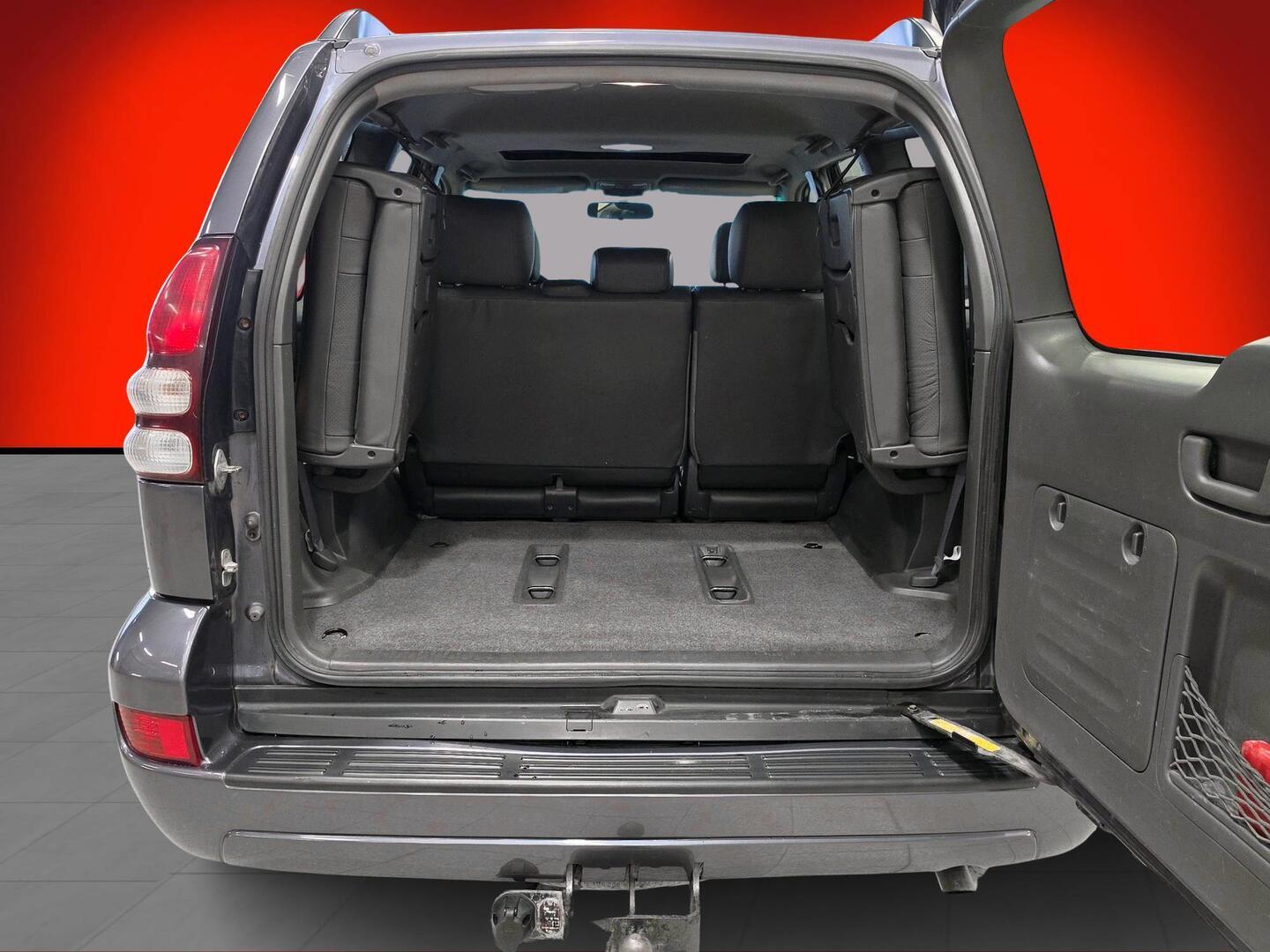 TOYOTA Land Cruiser 2004
