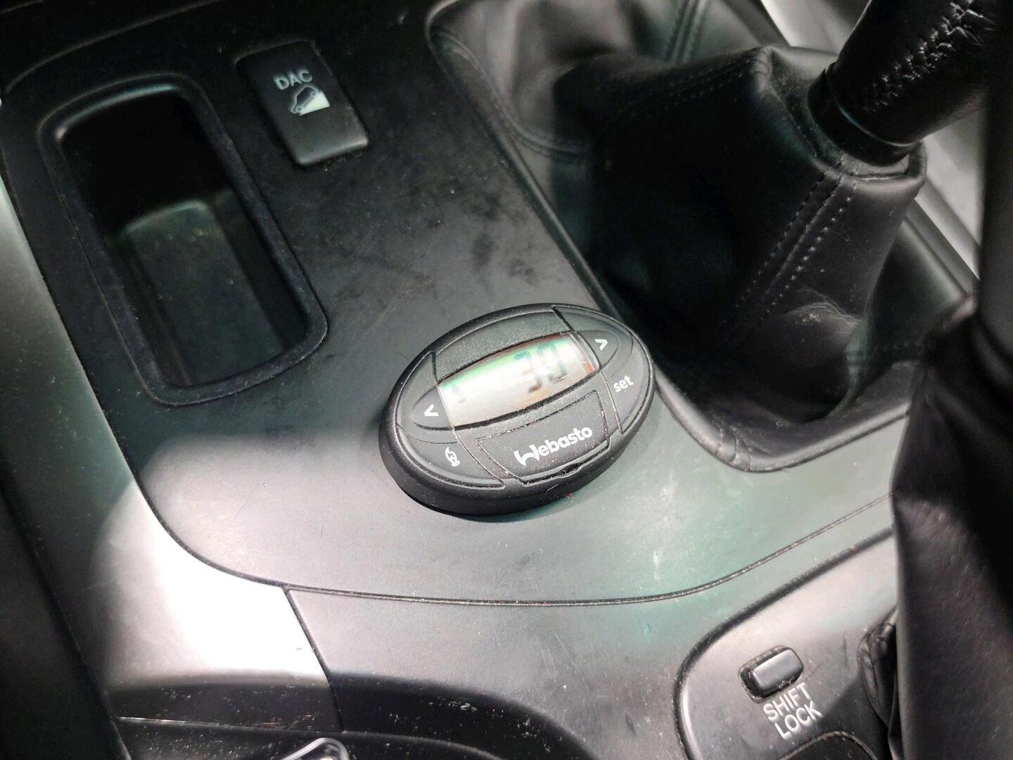 TOYOTA Land Cruiser 2004