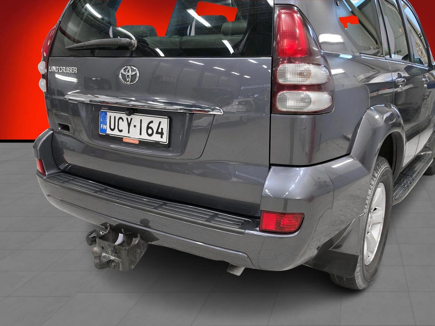 TOYOTA Land Cruiser 2004