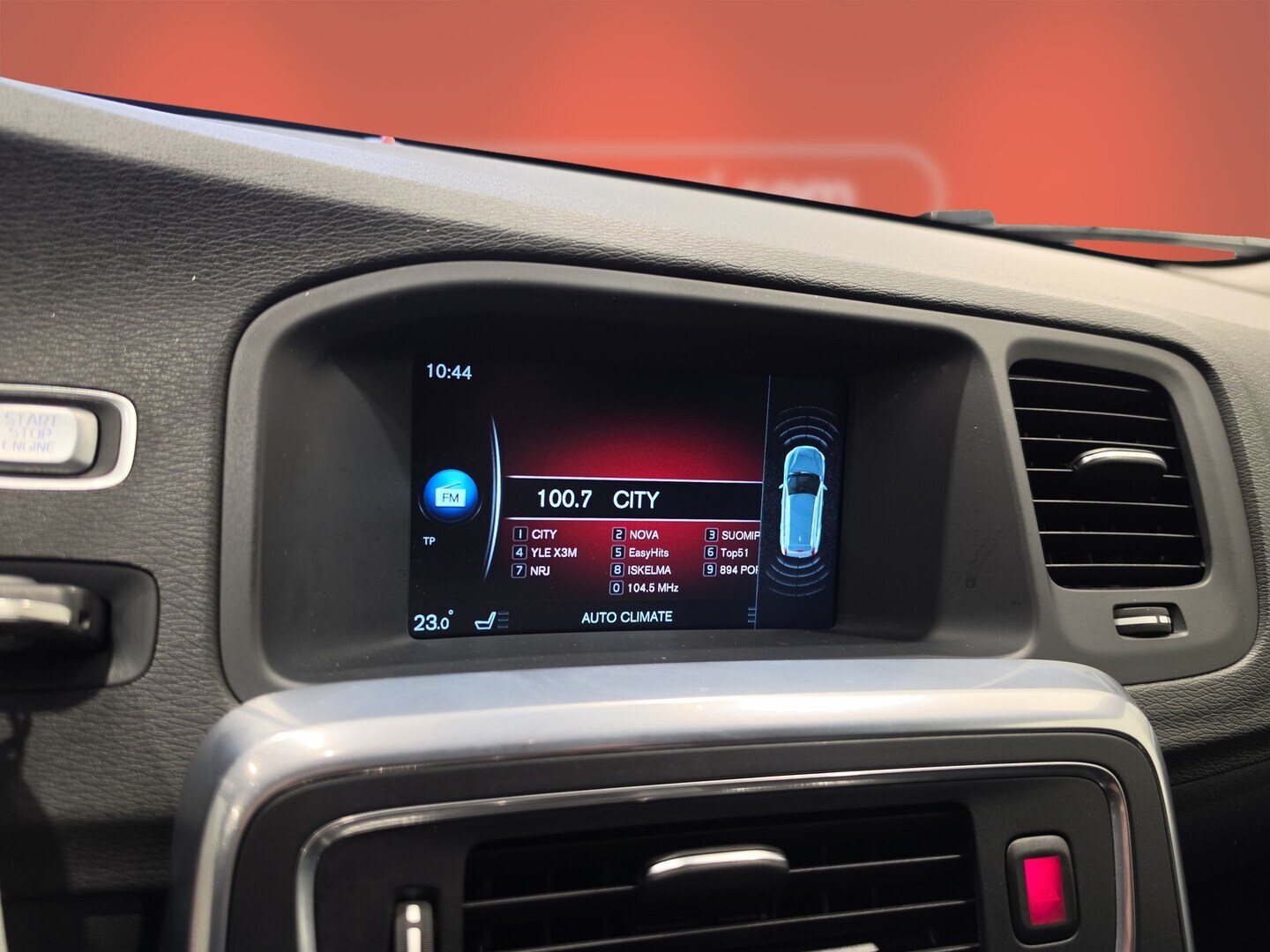 VOLVO V60 Cross Country 2016