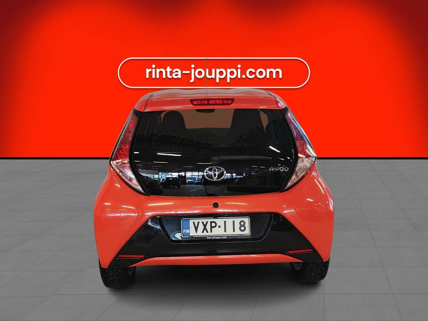 TOYOTA AYGO 2015