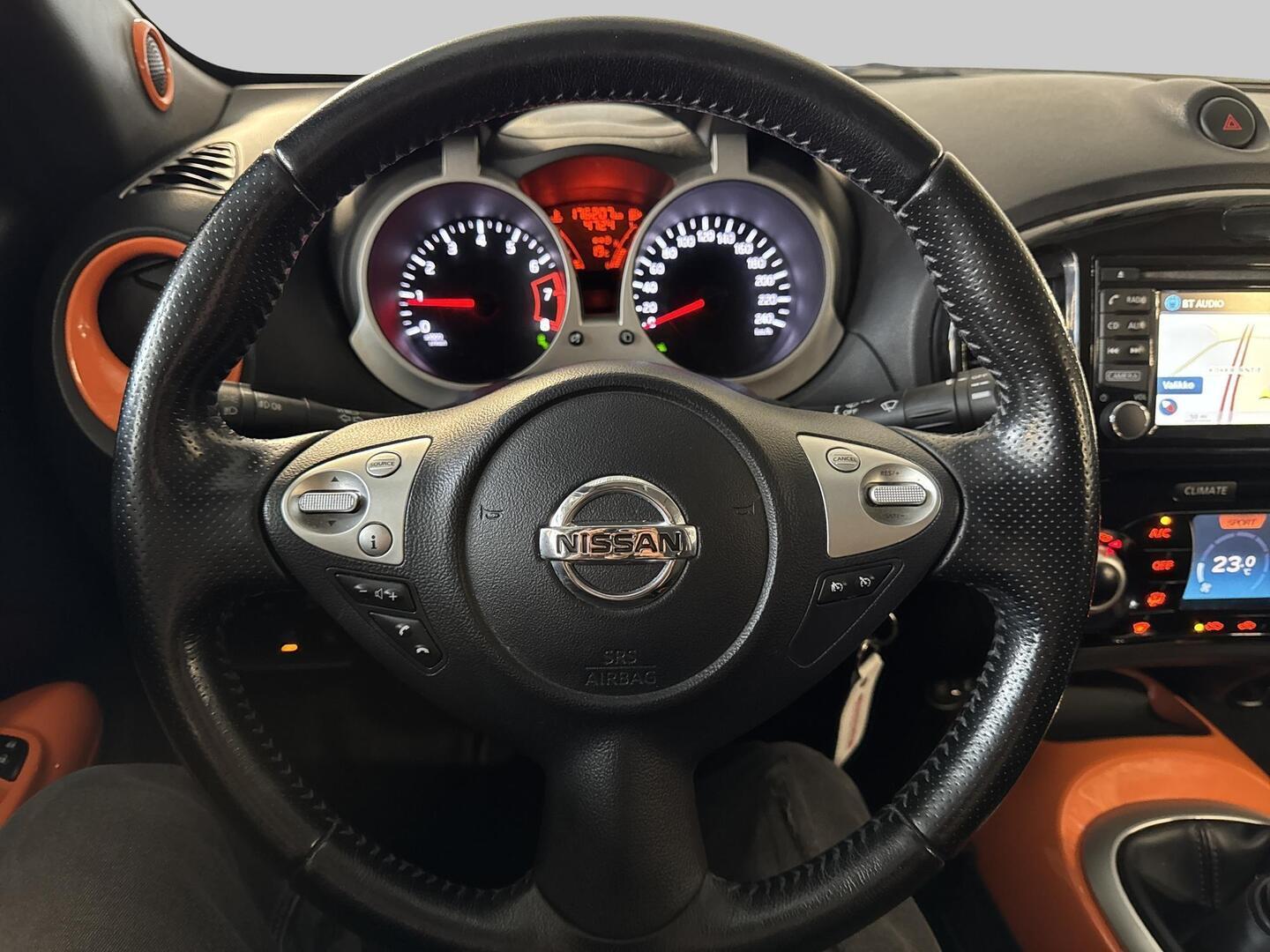 NISSAN Juke 2015
