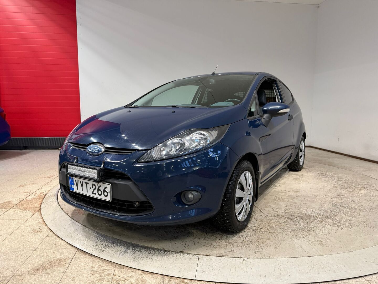 FORD Fiesta Van 2010