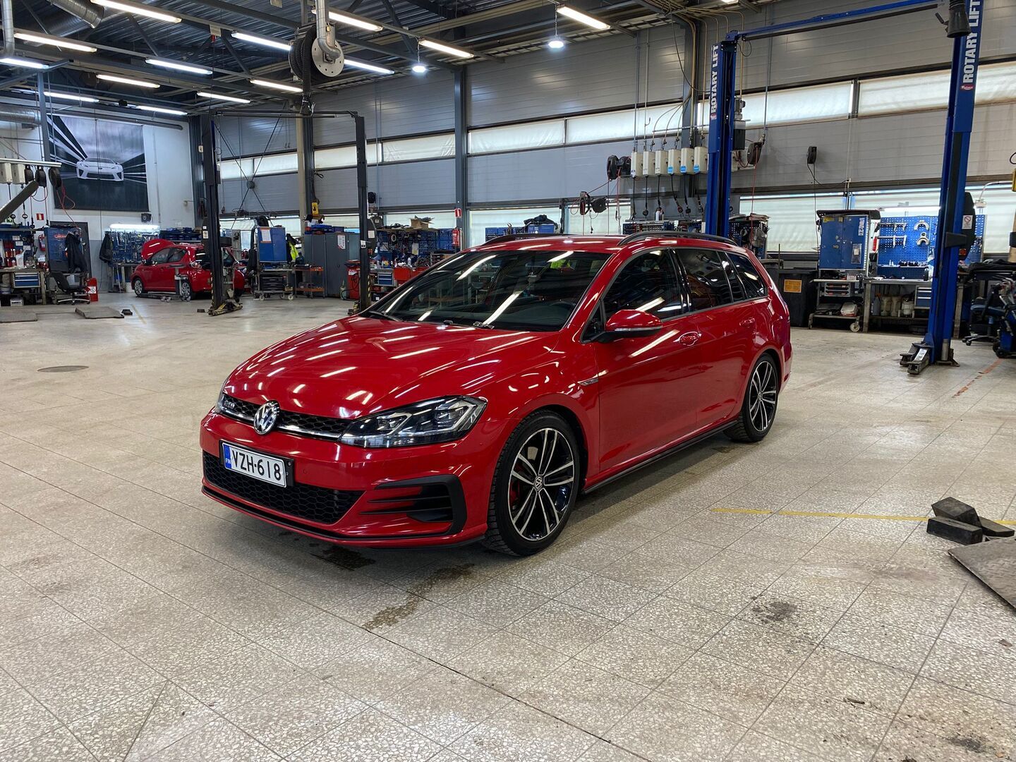 VOLKSWAGEN Golf 2017