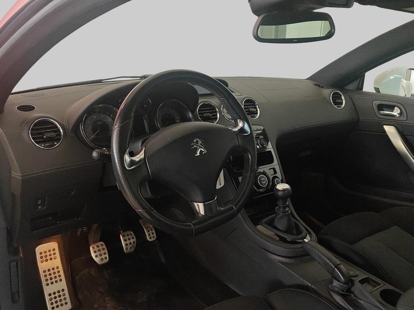 PEUGEOT RCZ 2013