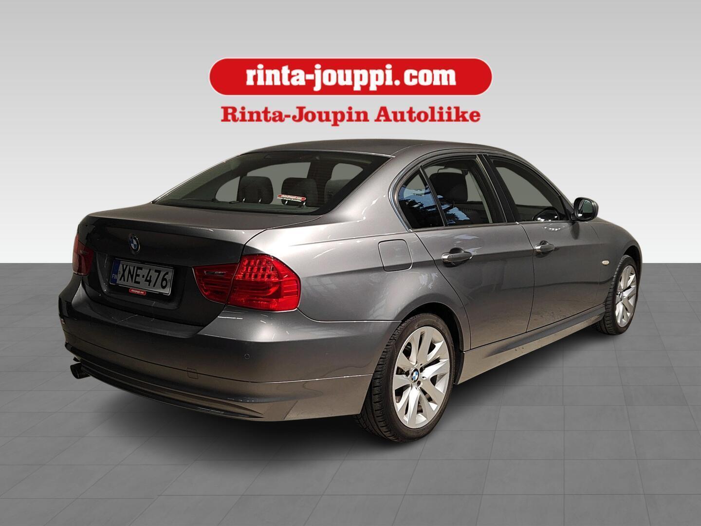 BMW 320 2010