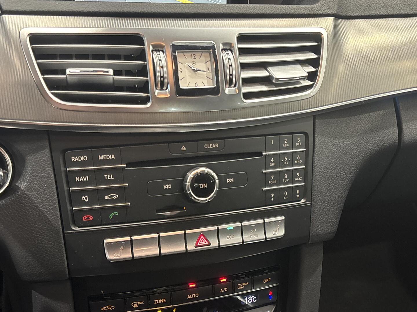 MERCEDES-BENZ E 2015