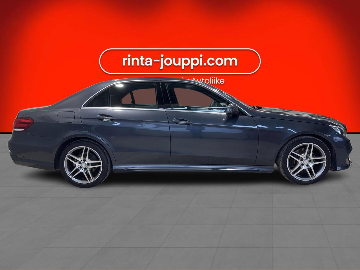 MERCEDES-BENZ E 2015