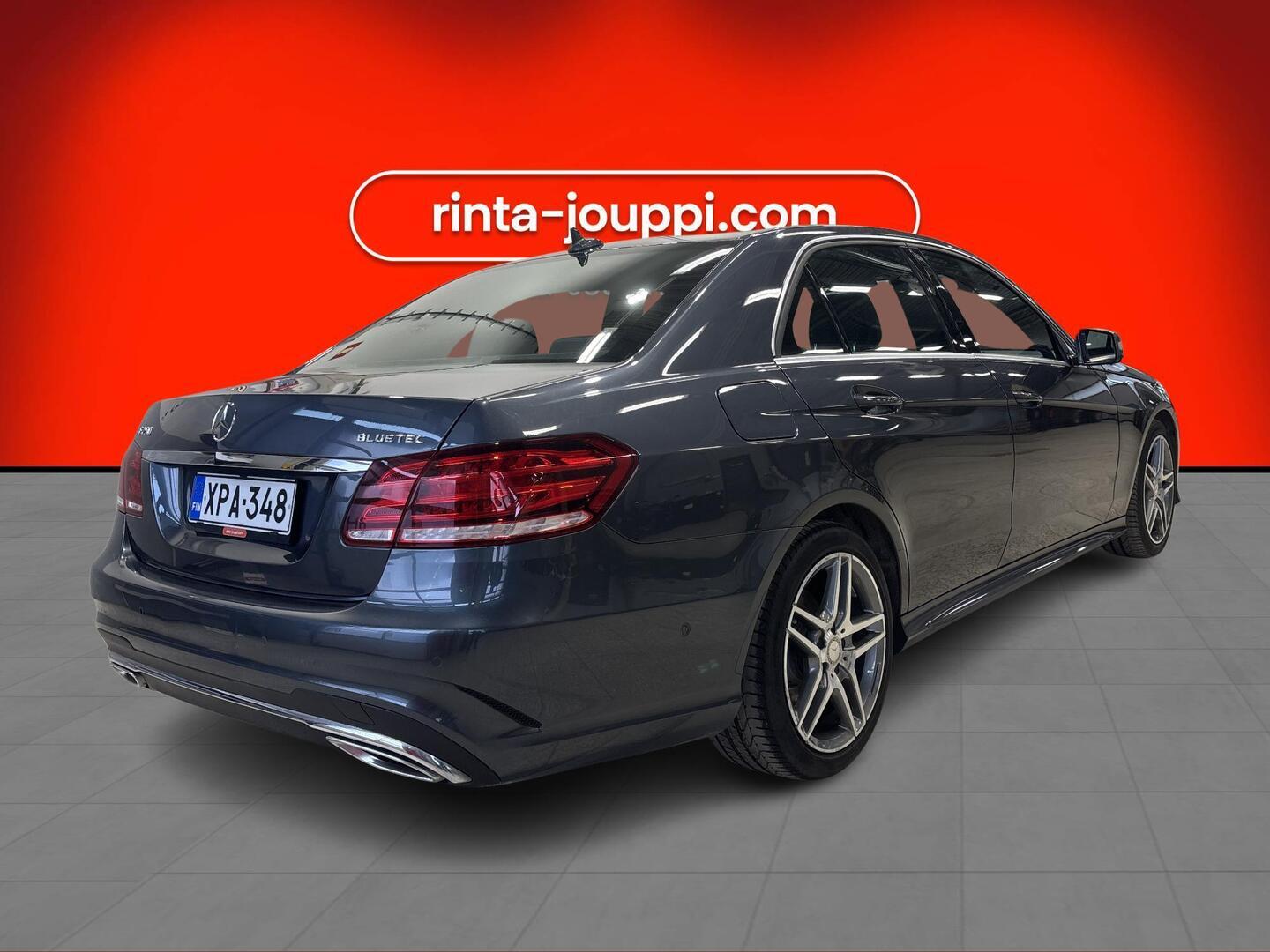 MERCEDES-BENZ E 2015
