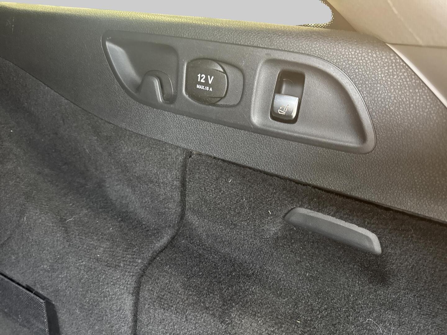 MERCEDES-BENZ E 2018