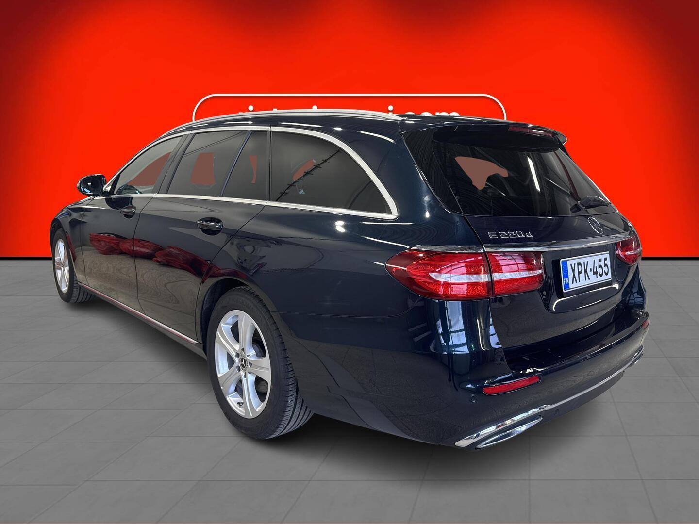 MERCEDES-BENZ E 2018